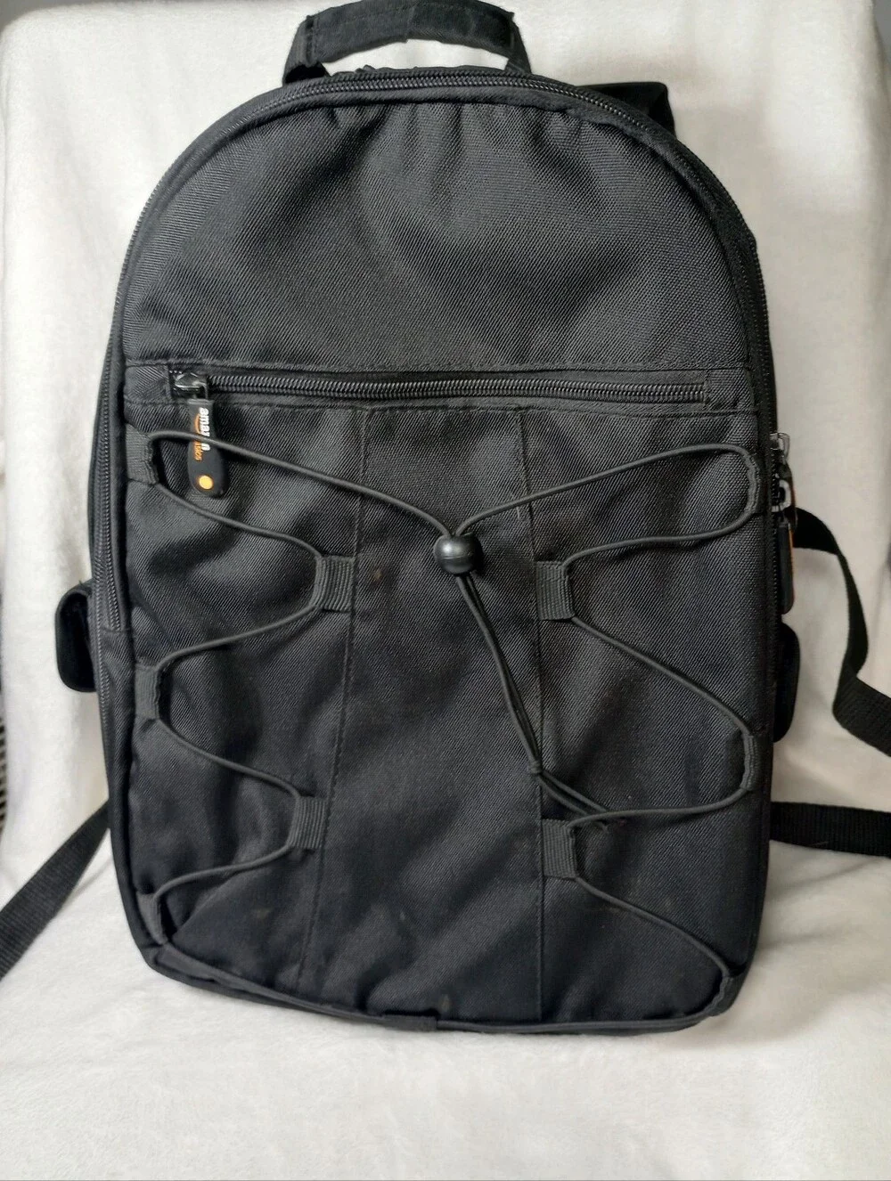 amazonbasics dslr and laptop backpack with grey interior review: too basic or a bargain? Amazon Basics Large DSLR Gadget